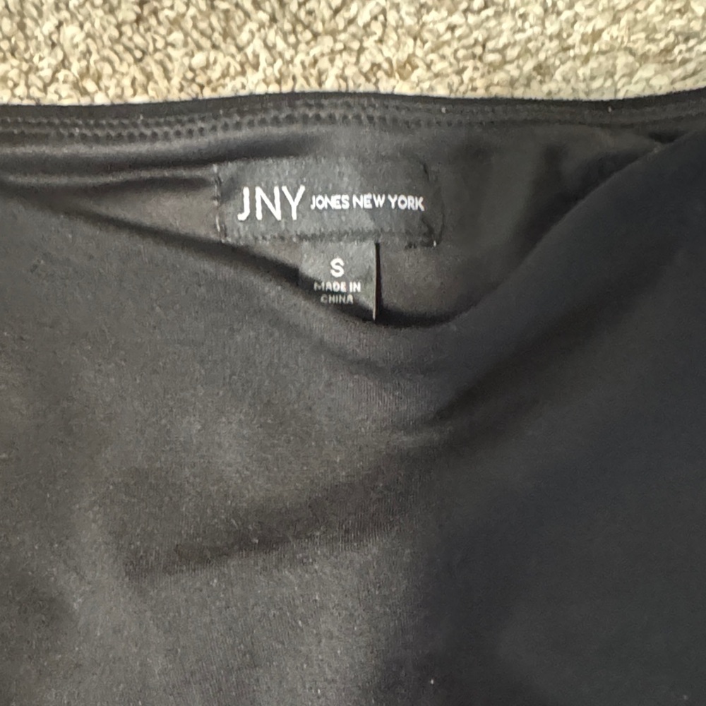 Jones New York Classic Black leggings